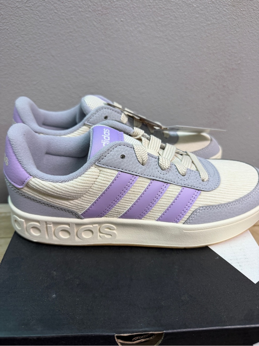 adidas Junior Lavender and Cream Low-Top Sneakers